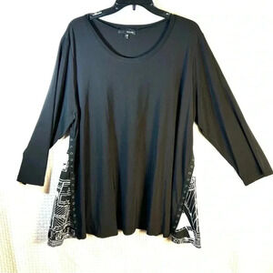 Sun Kim Plus Size 1X Tunic Top Lagenlook Art Side Snap Details Stretchy Black